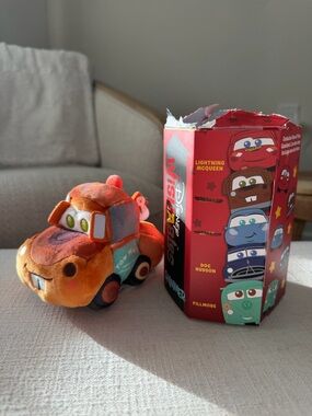 Disney Wishables Tow Mater